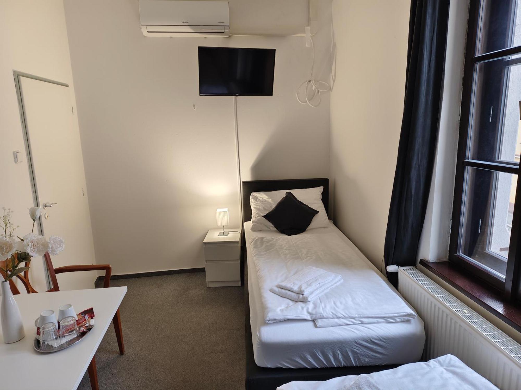 白小马酒店 Třeboň 外观 照片